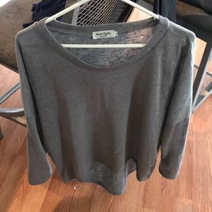 Light grey long sleeve sweater top